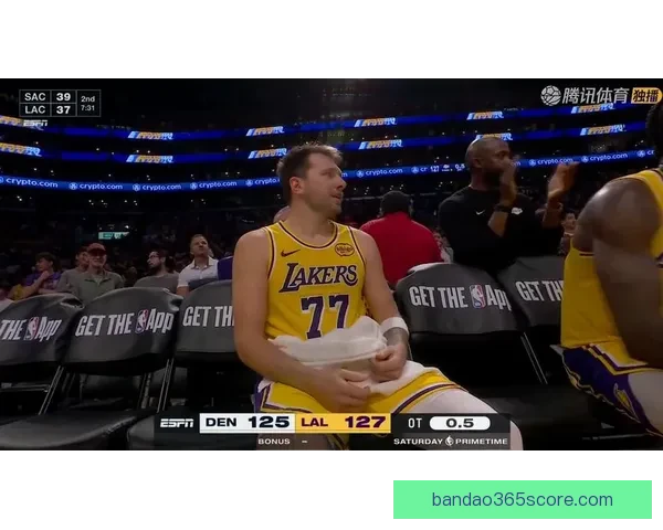 林书豪解析东契奇进攻技巧偏好左侧单打后撤步展现联盟顶级柔和手感