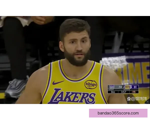 湖人克勒贝尔下放南湾湖人积极参与球队训练备战复出 湖人克勒贝尔下放南湾湖人积极参与球队训练备战复出